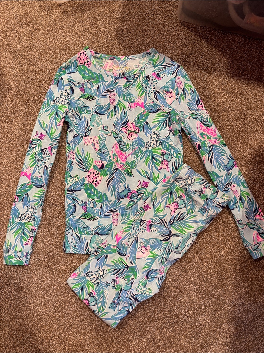 Lilly Pulitzer size 8 Pajamas Tropical Leaf & Floral Long Sleeve set